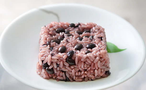 一粒庵「黒豆と黒米のおこわ」125g - Image 2