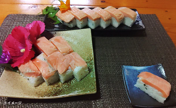 青森県産「サーモン棒寿司2種セット」300g - Image 5