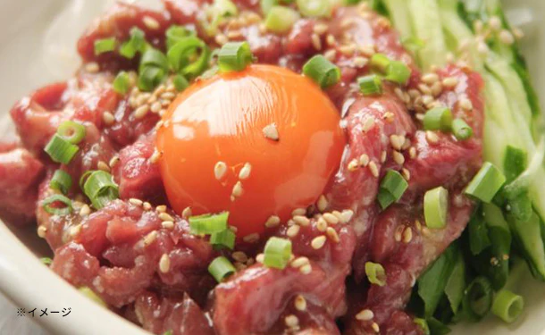 「桜（馬肉）ユッケ タレ付き」50g - Image 3