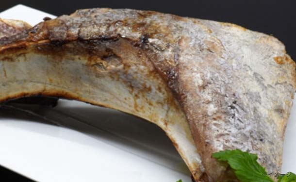 「マグロのカマ（2～3個）」約3kg - Image 2