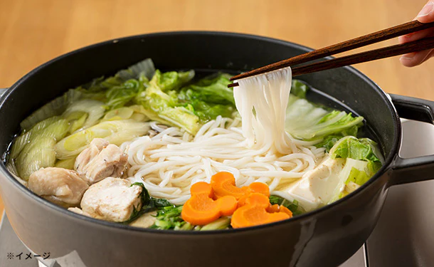 ケンミン食品「ミッキーマウス 冷凍ライスヌードル うどん」2食入 - Image 2