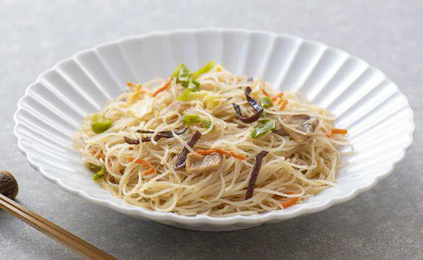 ケンミン食品「冷凍焼ビーフン」190g - Image 6