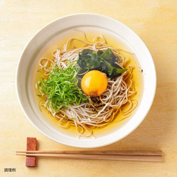 「九条ねぎと深煎七味香る地鶏の旨出汁そば」80g - Image 2