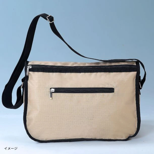 「軽やかショルダーバッグ ベージュ」 - Image 3