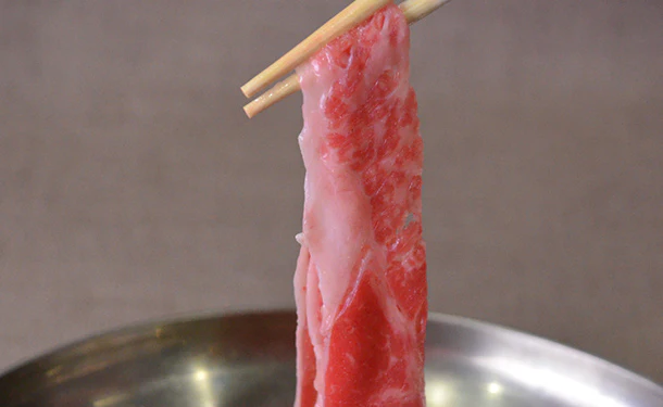 「鳥取和牛 ロースと赤身のすき焼き」550g - Image 3